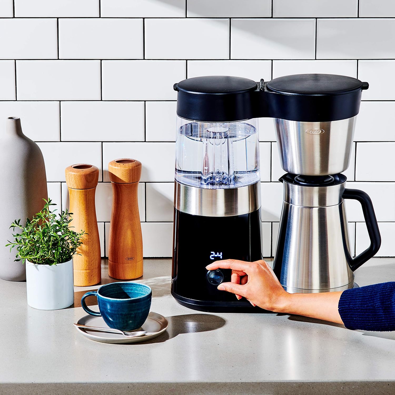 OXO Brew 9-Cup Coffee Maker – Stainless Steel, Programmable Coffee Machine with Single Serve or Full Carafe Options, SCA Certified Home Brewer - Image 7
